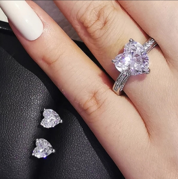 Swarovski Jewelry - Swarovski Elements 3ct CZ Heart Set NEW